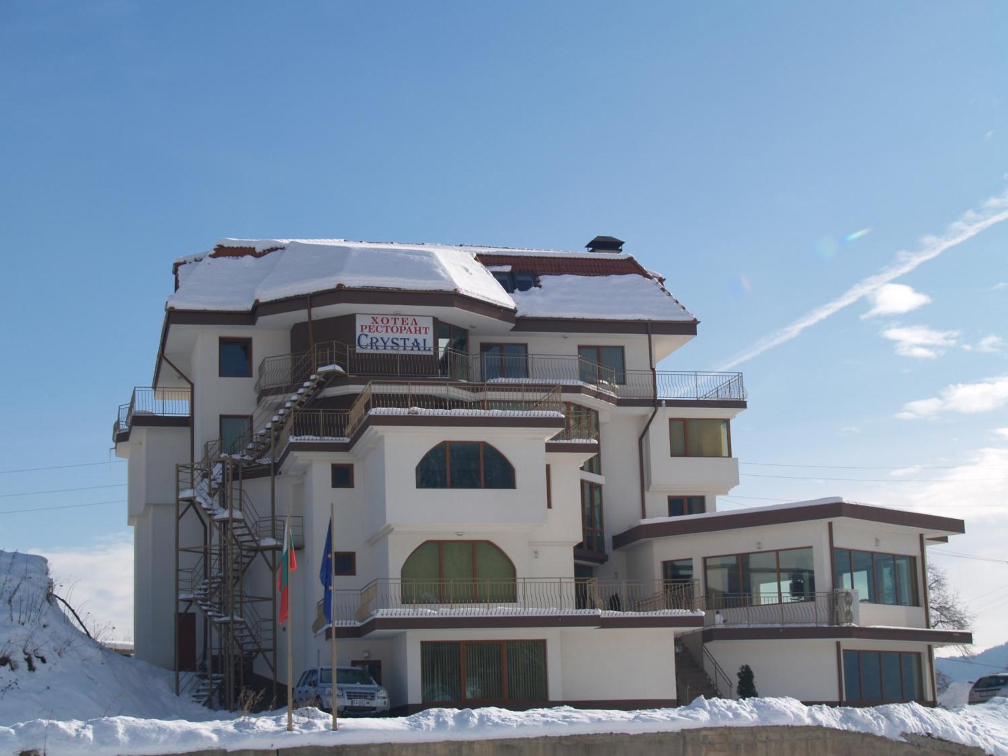 Семеен Хотел Кристал Smolyan Exterior photo